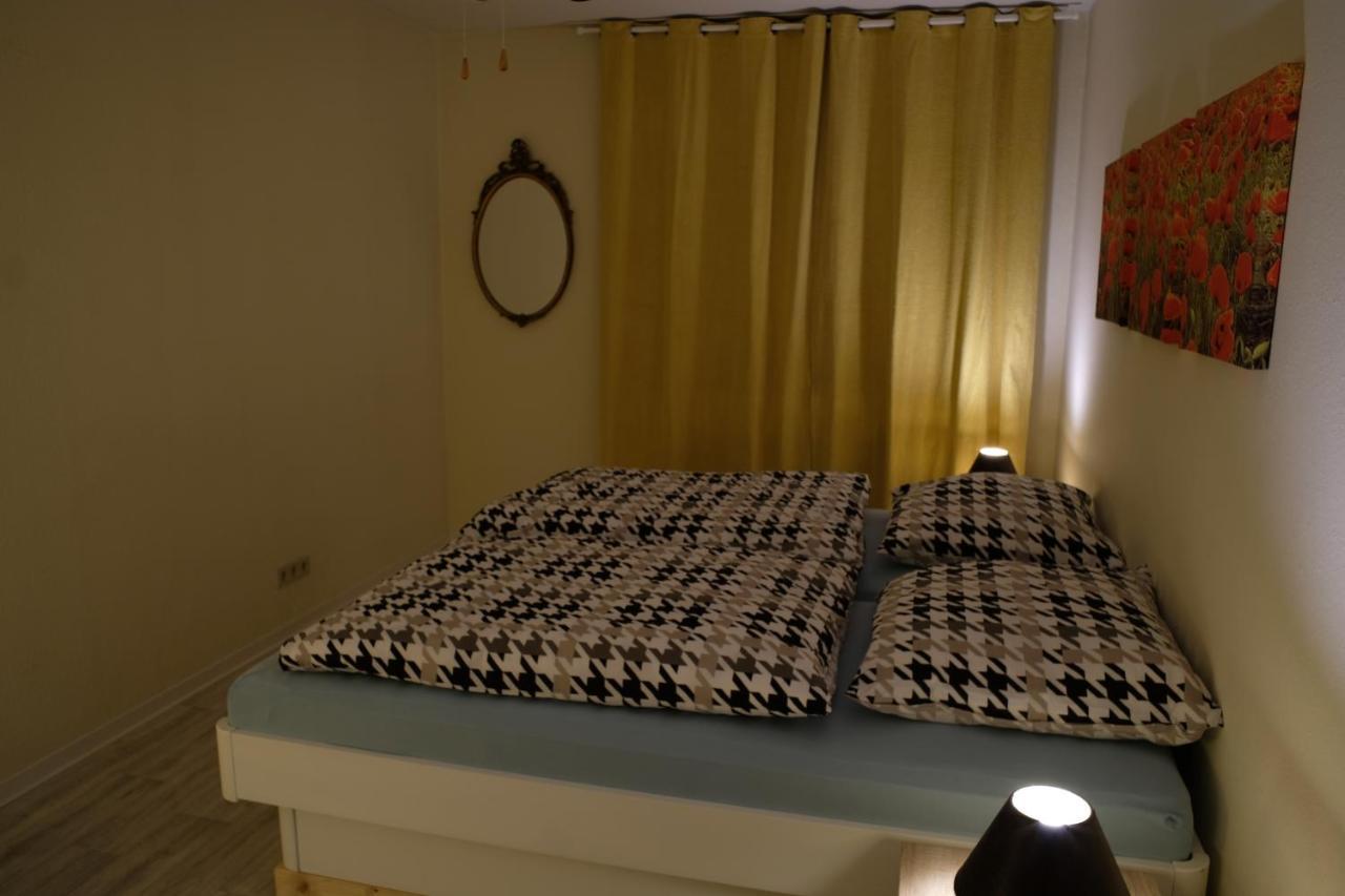 Ruhiges Haus Mit Privatem Garten Halstenbek Kültér fotó