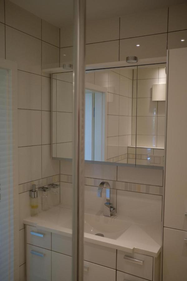 Ruhiges Haus Mit Privatem Garten Halstenbek Kültér fotó