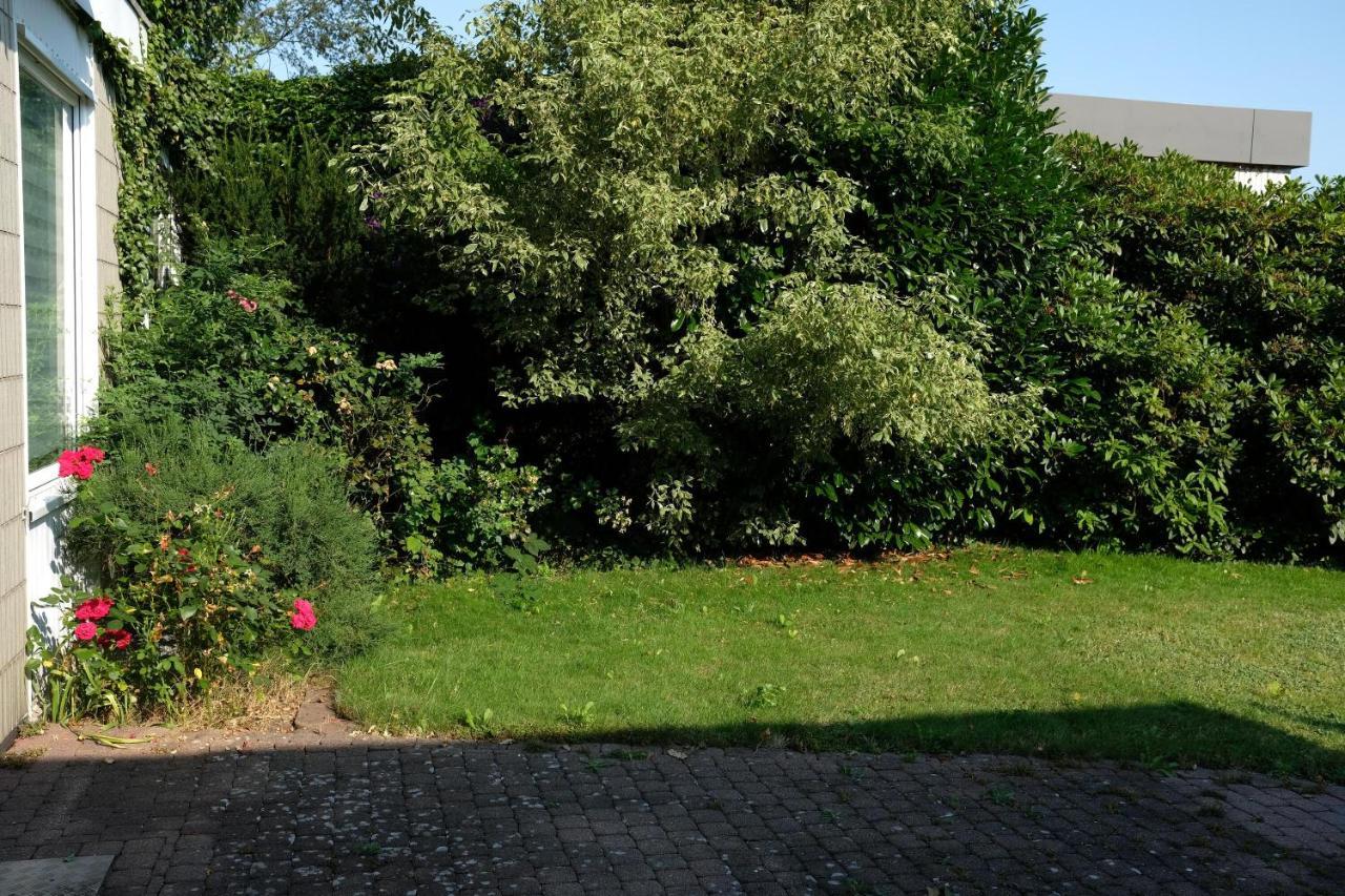 Ruhiges Haus Mit Privatem Garten Halstenbek Kültér fotó